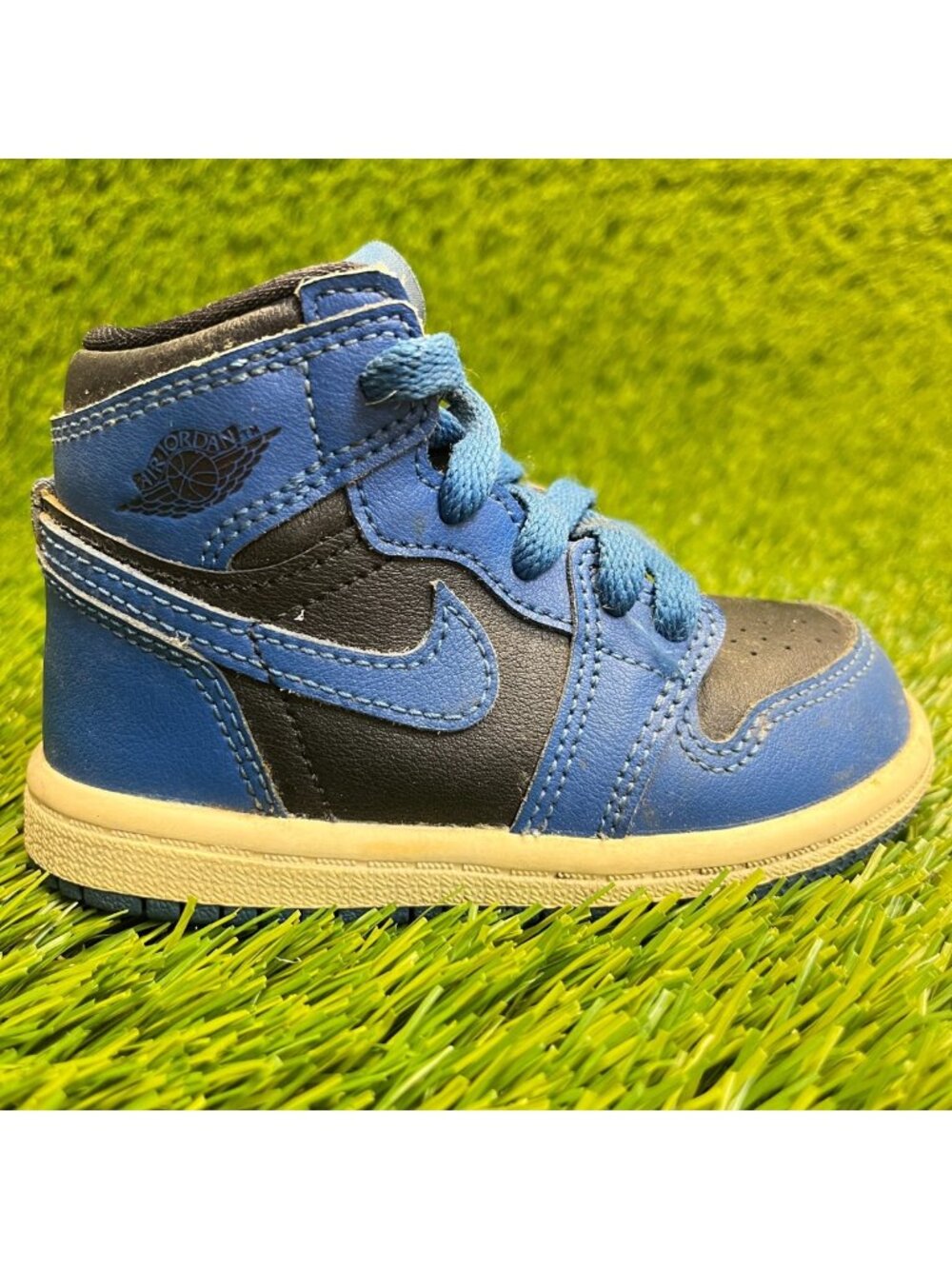 Nike Air Jordan‎ 1 Retro High OG Toddler Size 6C Blue Athletic Shoes Sneakers